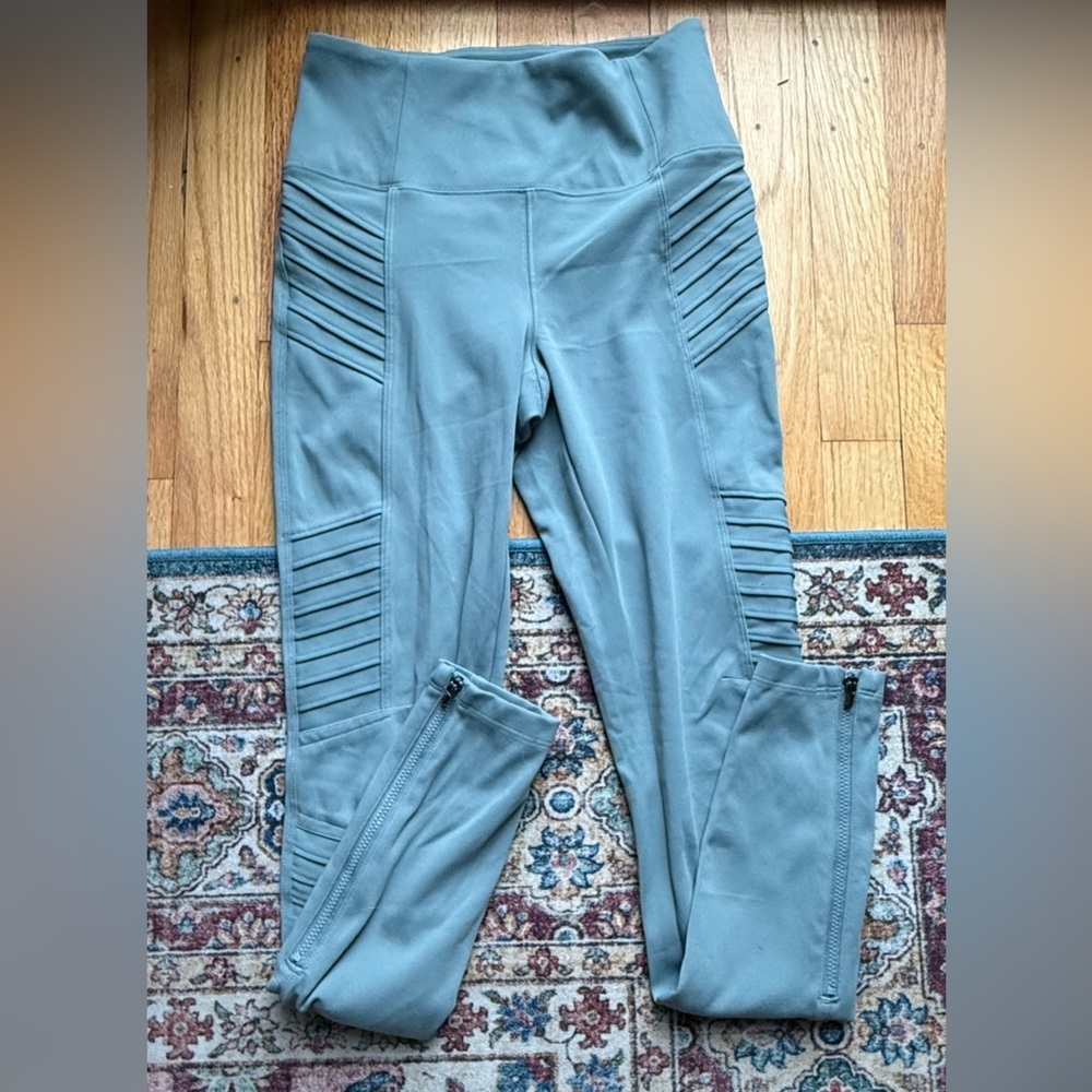 Athleta Delancey Moto Tight Size XS Grey - Picture 2 of 8